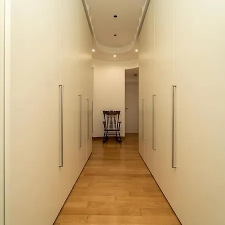 A 500 Metri Da San Siro * ミラノ