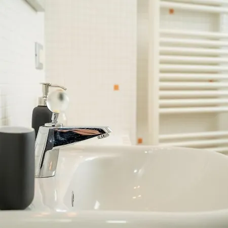 A 500 Metri Da San Siro