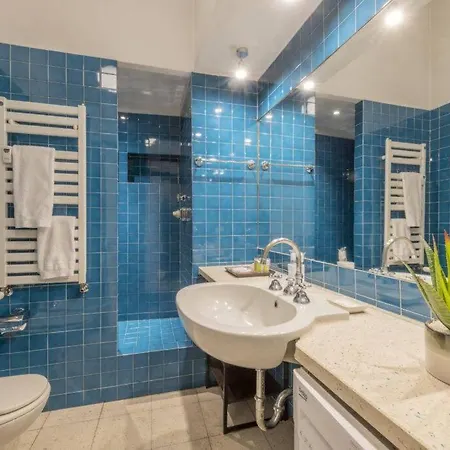 Royal - Centro Apartment Milan