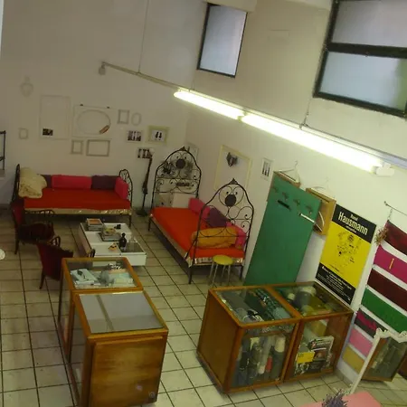 Caira Studio Mailand