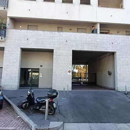 Il Comfort Dello Spazio, In Un Bilocale Διαμέρισμα Μιλάνο