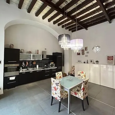 Appartement Loft Darsena - Corso Genova Milaan