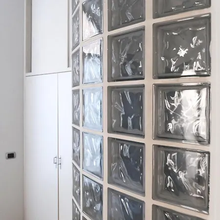 아파트 Comecasa Bright Flat With Private Terrace *