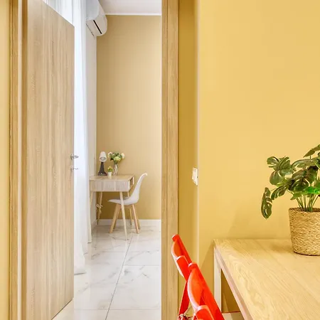 Sarpi56; New 2 Bd In Sempione District Apartment *