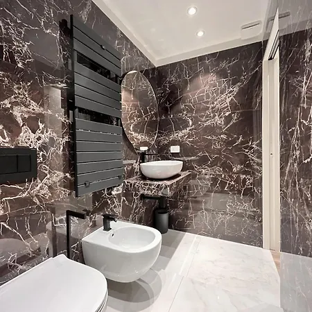 Apartment Yls Luxury 2 *