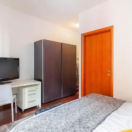 Appartamento Modern In Next To Metro M5 - Sarca 73