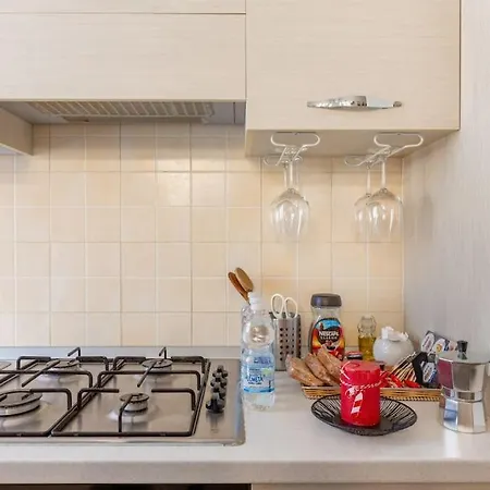 Modern In Next To Metro M5 - Sarca 73 Daire