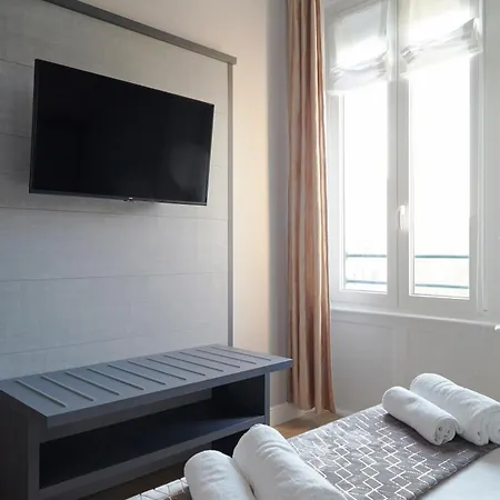 Retreats * Milan