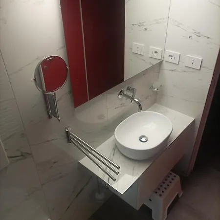 Апартаменты Nice Cozy Next To Loreto *