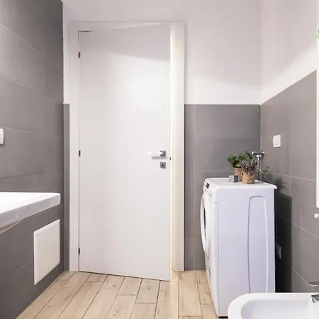 Easylife - - Magolfa 1 N5 - Navigli