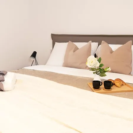 [ihost Apartment] - Simonetta 7