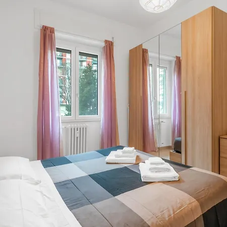 Navigli Duomo - Chateau Milan, Metro M2 E Parcheggio Gratuito * Mailand