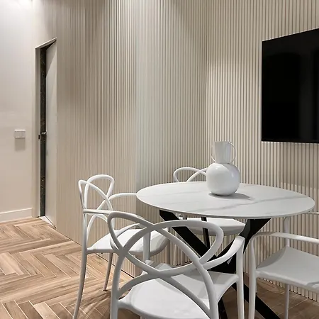 Yls Luxury 2 *