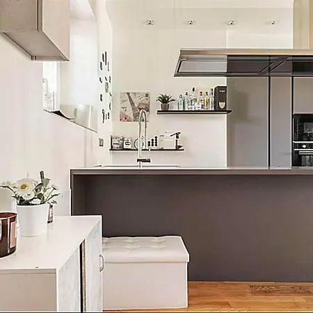 Life - Wi-fi & Smart Tv Apartment *