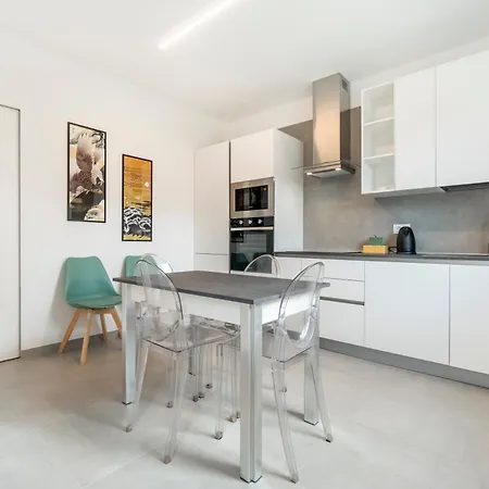 Urban Garden Lofts By Blue Velvet Livings Apartment *