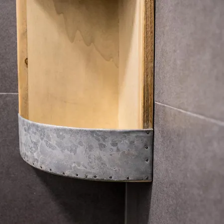 Shortmi Borsieri アパート