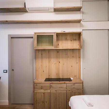 Shortmi Borsieri * ミラノ