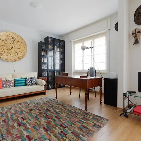 Milan-linate With Balcony Apartment *