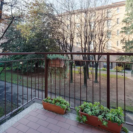 Apartment Milan-linate With Balcony