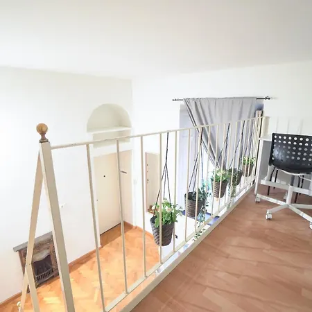 Apartment Garibaldi Livings Beautiful Nest In The Center Of Mailand