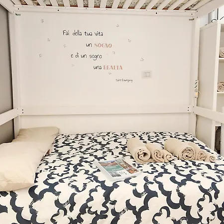 Bloom Apt - Citylife Apartman