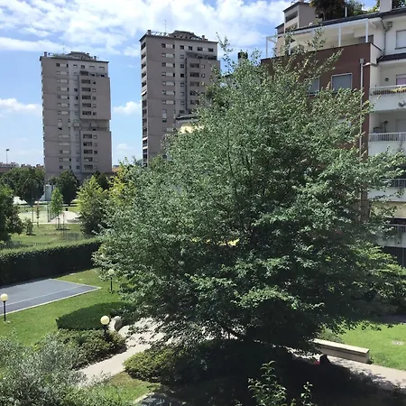 Esperienzanarrata Di Maria Adelaide * Milan