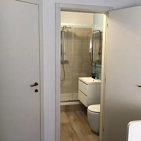 Quarto em Acomodações Particulares Esperienzanarrata Di Maria Adelaide