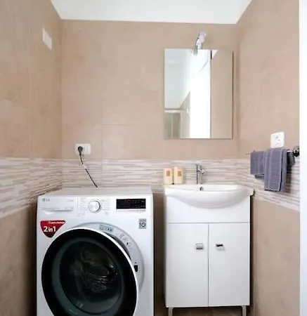 New In Milan, Ospedale Niguarda *