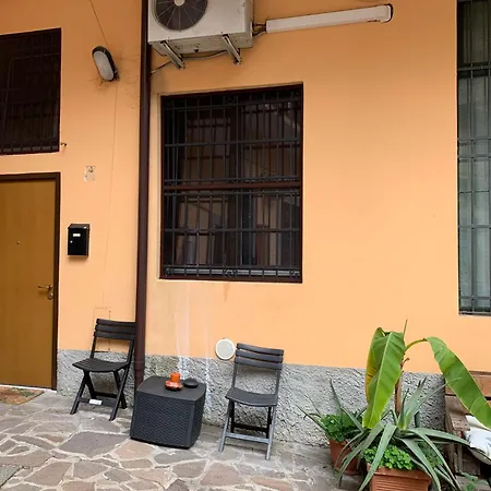 Charming Design Loft Isola Apartamento Milán