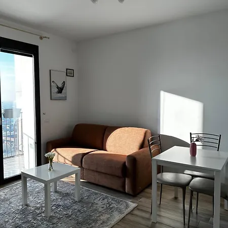 Sweet In Smart District * 밀라노