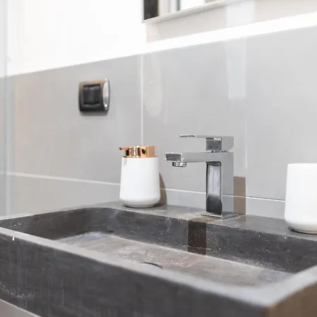 Suite2- Vicino Metro, Citylife, Stadio San Siro E Fiera Mediolan