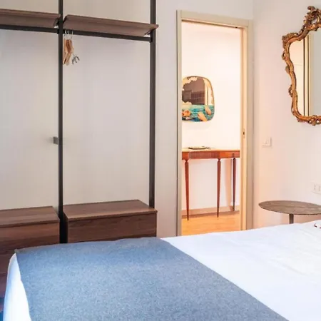 Apartment Romantic Flat On Navigli River By Easylife