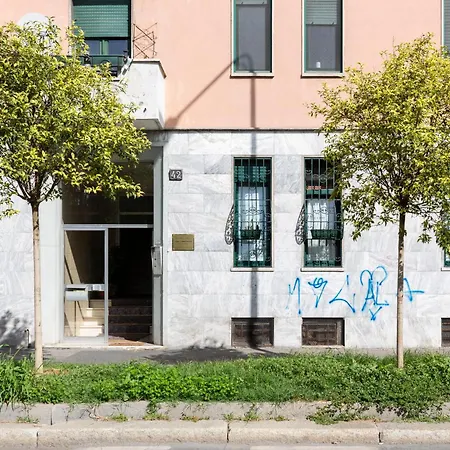 The - Floor * Милан