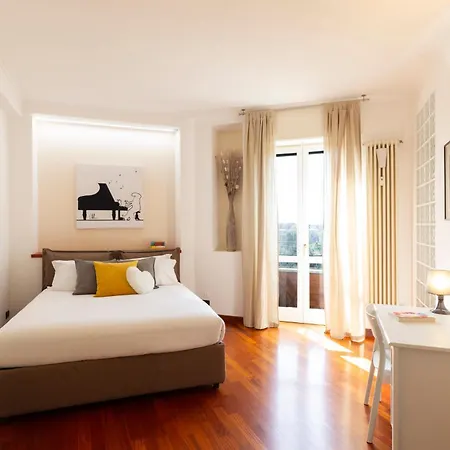The - Floor Appartement