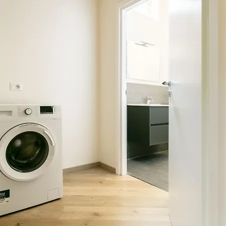 - Fiera Apartment