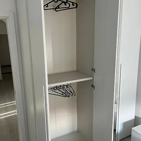 Bilocale Metro 4 - Linate Airport E Duomo 10 Min