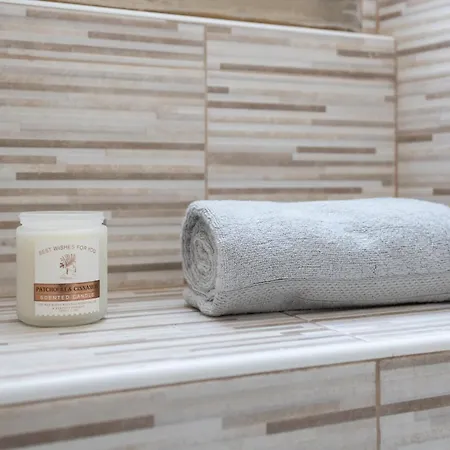 Bicocca Elegant Sweet - Milan, 20 Minutes Duomo Apartment *