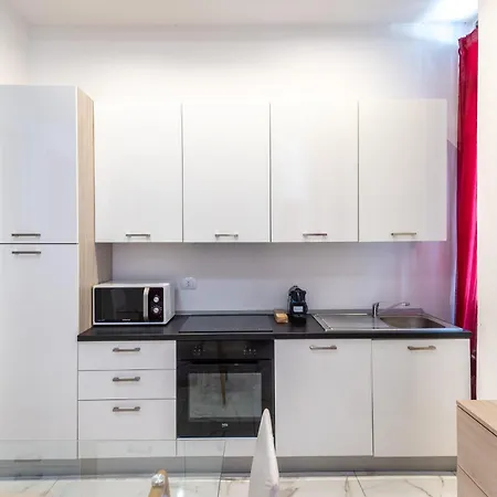 Apartment Bicocca Elegant Sweet - Milan, 20 Minutes Duomo Milan