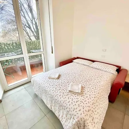 Apartament 12 Minuti Dal Duomometro+10 Posti Letto *