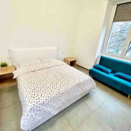 12 Minuti Dal Duomometro+10 Posti Letto Apartament