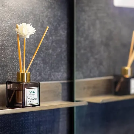 Comfort Business Suite, Wi-fi & 3 Stops From Duomo * Μιλάνο