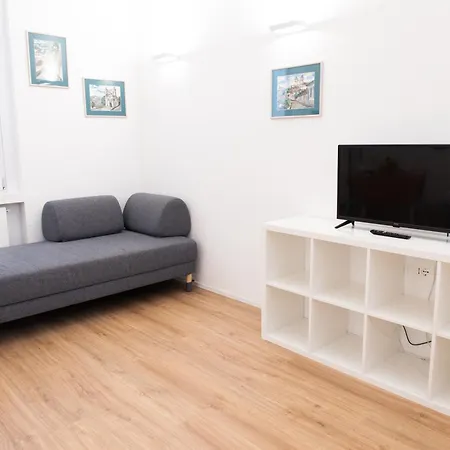 Appartamento Urban Cozy Retreat 20 Minutes To Duomo Milano
