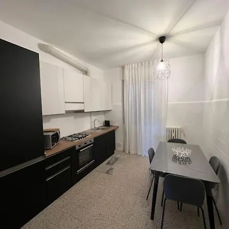 - Citta Studi: 75mq For *