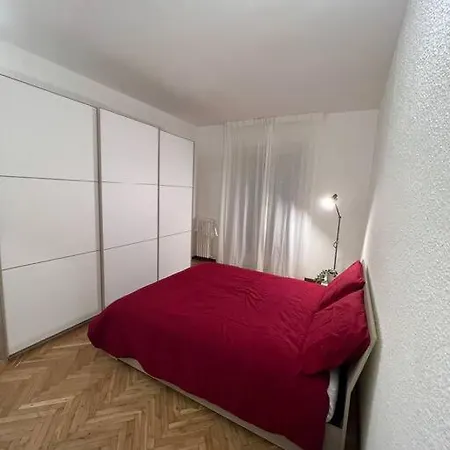 - Citta Studi: 75mq For Apartment Milan