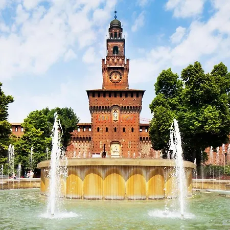 Apartment Center Of Milan
