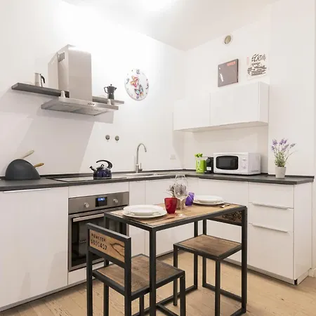 Apartment Easylife - Stile Navigli Con Terrazzo *