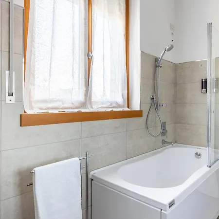 Bocconi's Nest - Close To Duomo With Terrace Milano