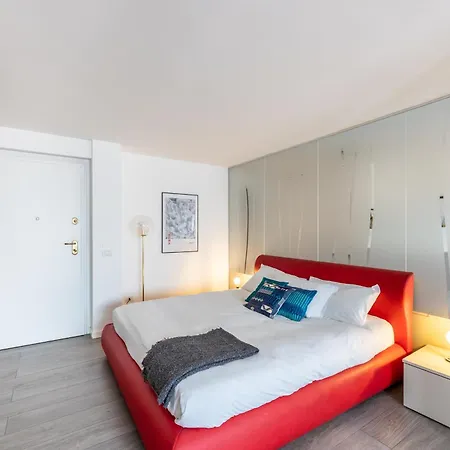 Bocconi's Nest - Close To Duomo With Terrace Appartamento