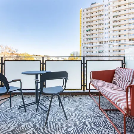 Daplace - Corso Sempione Πανσιόν 3*