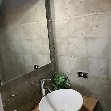 Apartment Besana Rent House